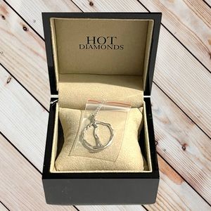 Hot Diamonds circle pendant 925 silver chain